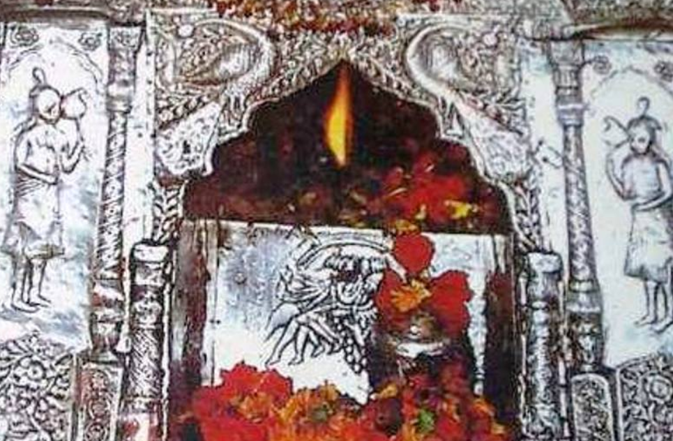 7 Compelling Reasons to Choose the HRTC Bus to Jawalaji for Your Pilgrimage Adventure 2 HRTCHub_JAWALAJI_TEMPLE