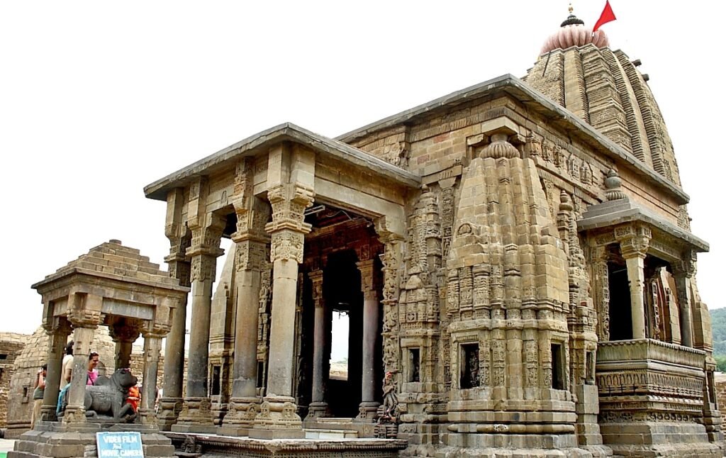 Shiva_temple_baijnath_Kangra_HRTCHuB