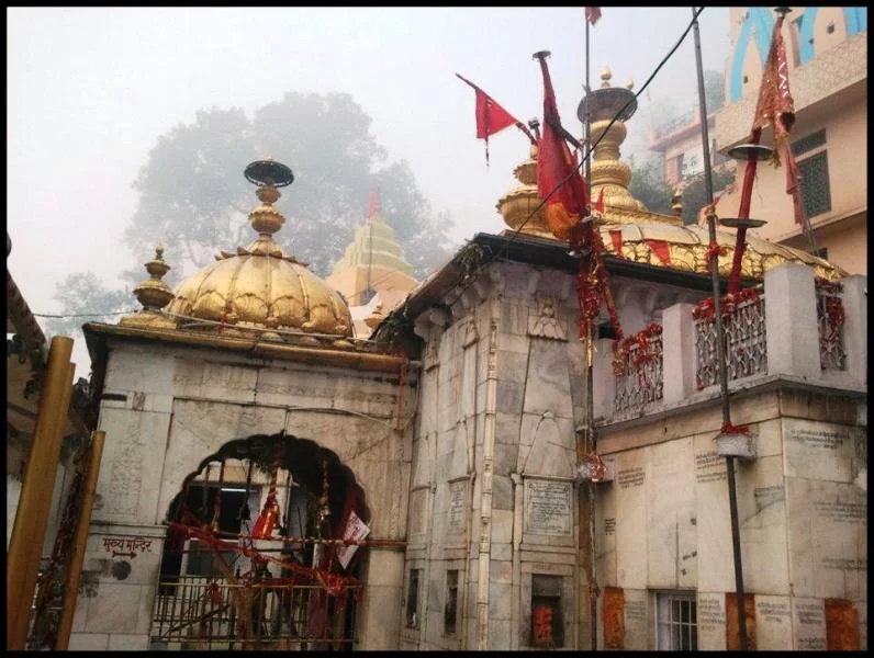 7 Compelling Reasons to Choose the HRTC Bus to Jawalaji for Your Pilgrimage Adventure 9 HRTCHub_JAWALAJI_TEMPLE