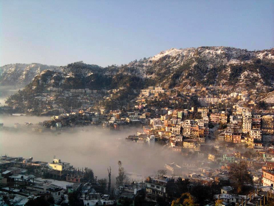 Solan to Delhi HRTC Bus Time Table: A Complete Guide for 2025 5 Snowfall_solan_city_HRTCHuB